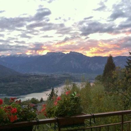B&B Alba Sul Lago แปร์จีนา วัลซูกานา ภายนอก รูปภาพ