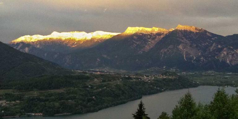 B&B Alba Sul Lago แปร์จีนา วัลซูกานา ภายนอก รูปภาพ